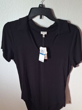 ELF Black Short Sleeve V-Neck Polo Top